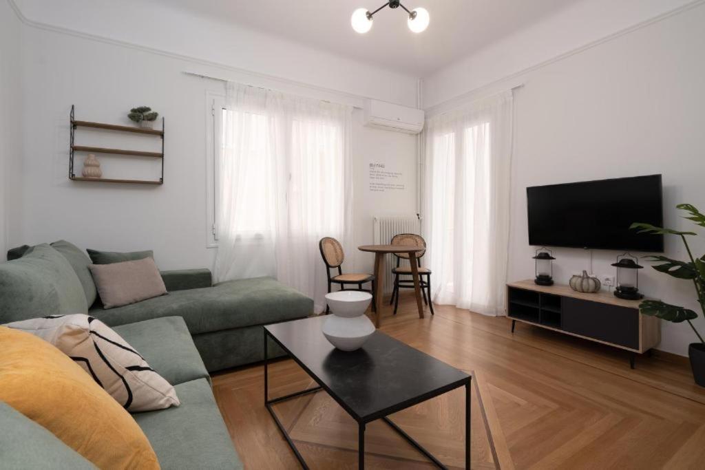 Vibrant Urban Getaway: Modern 1-Bedroom Near Bars, Parks, And Metro Athens Luaran gambar
