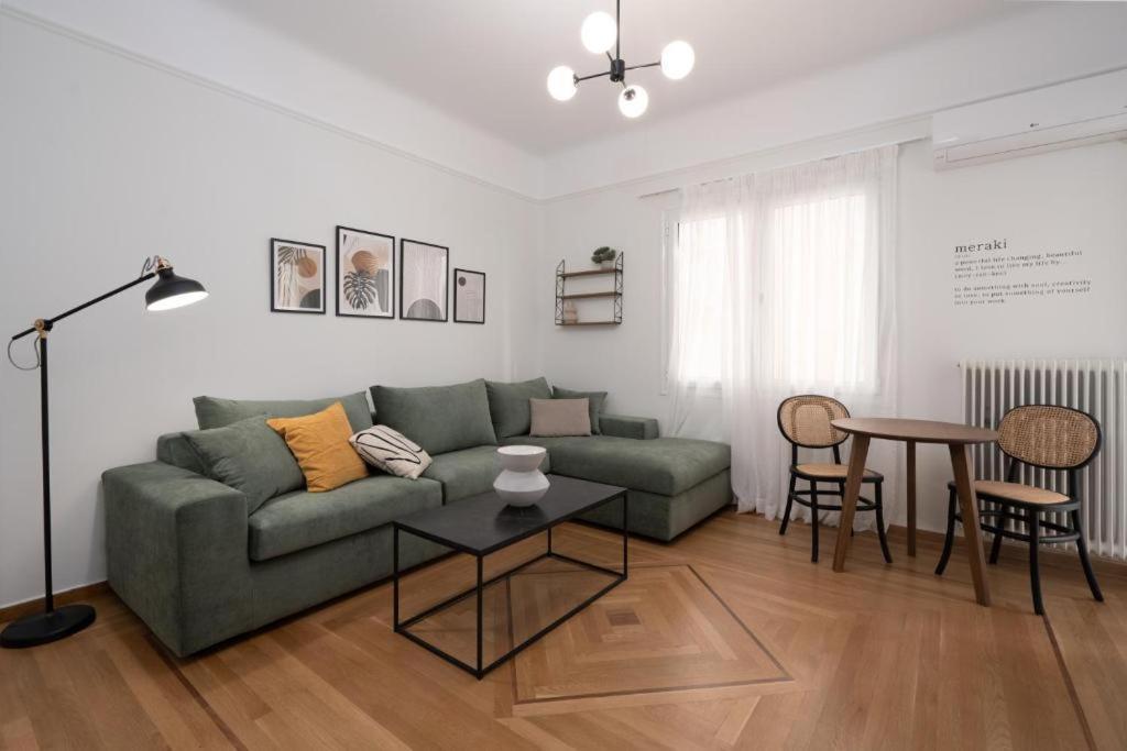 Vibrant Urban Getaway: Modern 1-Bedroom Near Bars, Parks, And Metro Athens Luaran gambar