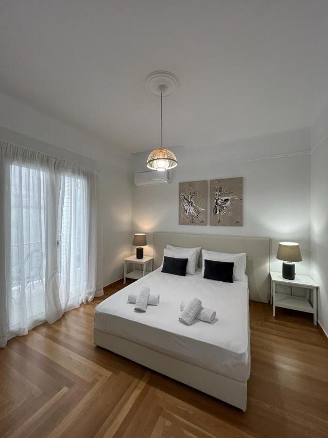 Vibrant Urban Getaway: Modern 1-Bedroom Near Bars, Parks, And Metro Athens Luaran gambar